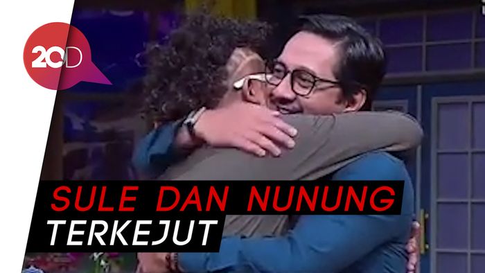 Kembali Muncul di TV, Andre Taulany Disambut Peluk Haru