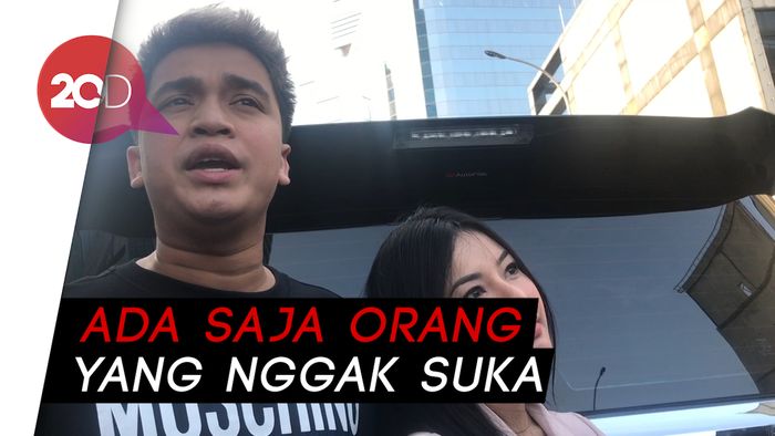 Disebut Domplang Popularitas Billy Syahputra, Apa Kata Elvia Cerolline? 