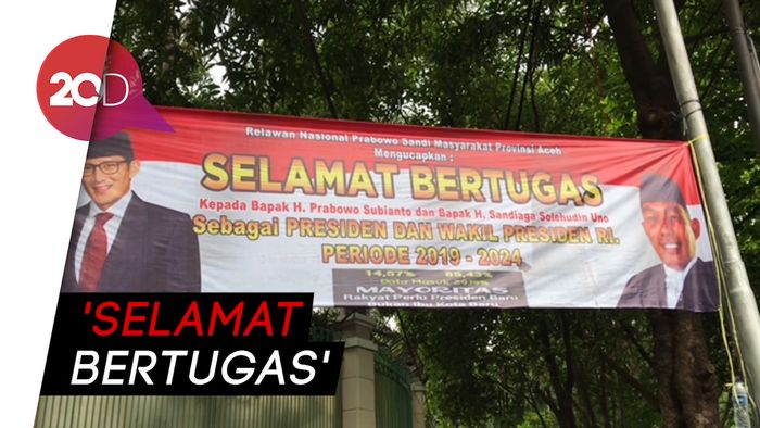  Ramai Spanduk Selamat Prabowo Presiden di Kertanegara