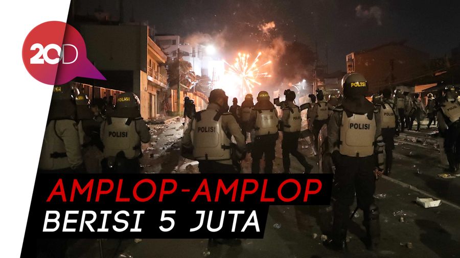165 Perusuh Ditangkap, Kapolres Jakbar: Mereka Dibayar