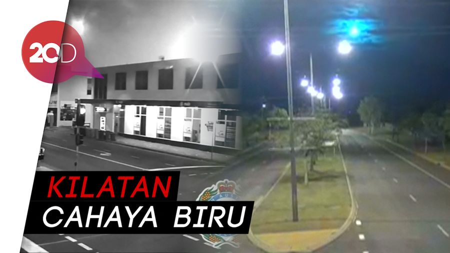 Terekam Kamera! Meteor Melintas di Langit Australia