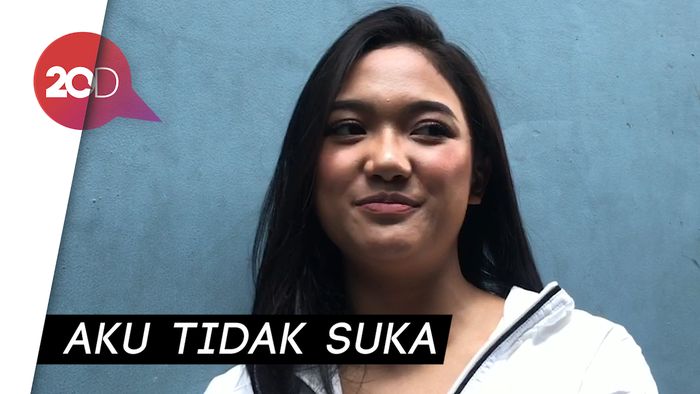 Orang Tua Beri Lampu Hijau, Marion Jola Ogah Nikah Muda