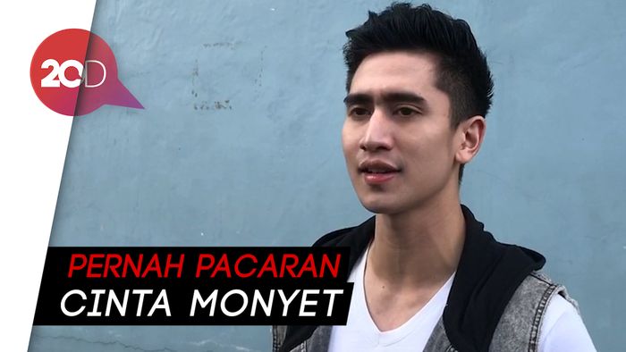 Verrell Bramasta Bantah Pacaran dengan Aurel Hermansyah