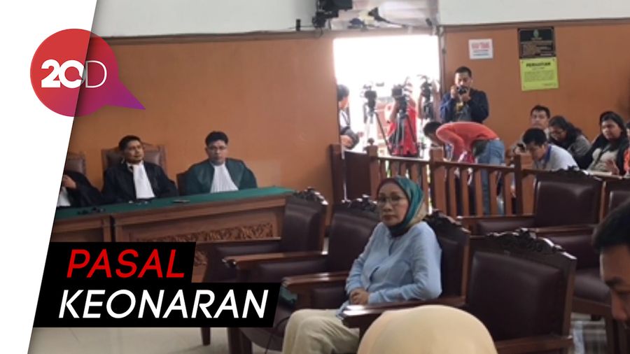 Ratna Sarumpaet Dituntut 6 Tahun Penjara!
