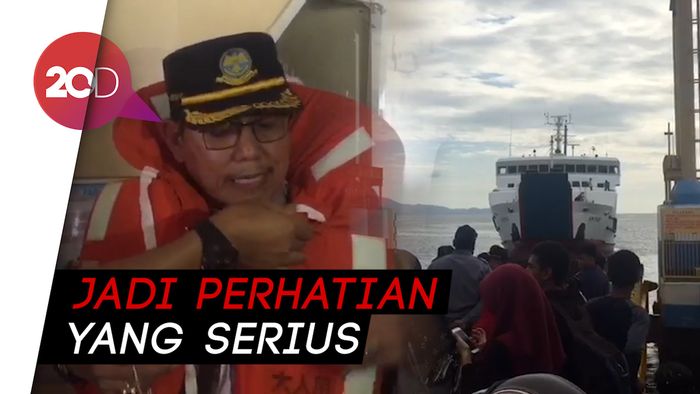 Inspeksi di Pelabuhan Fery Kolaka-Bone, Life Jacket Jadi Sorotan