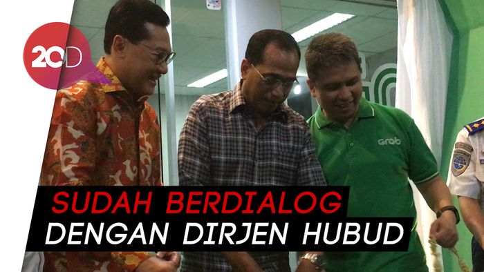 Kata Menhub Soal Pencabutan Lisensi Terbang Vincent Raditya