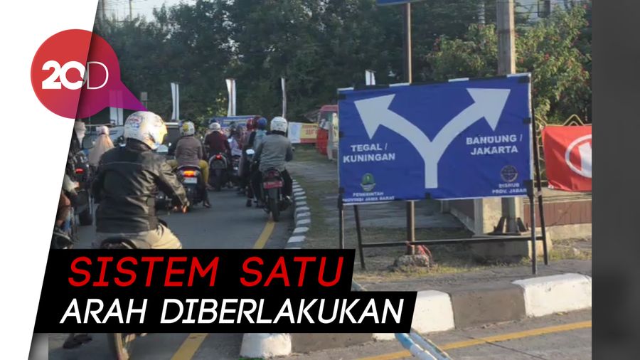 Saat Kendaraan Melonjak di Bunderan Kedawung Cirebon