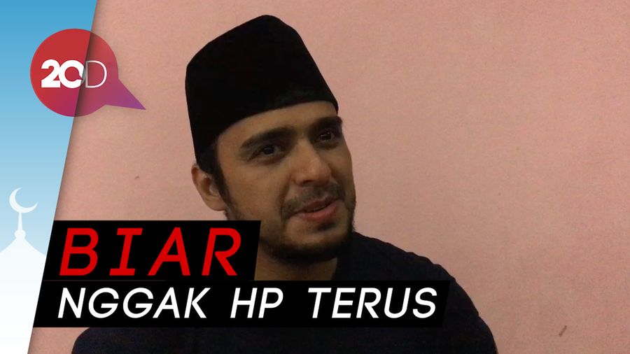 Ali Zainal Ajak Anak Libur Lebaran ke Puncak Bromo