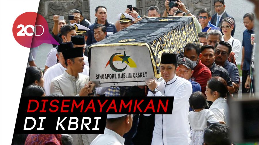 Dipimpin M Nuh, Jenazah Ani Yudhoyono Disalatkan