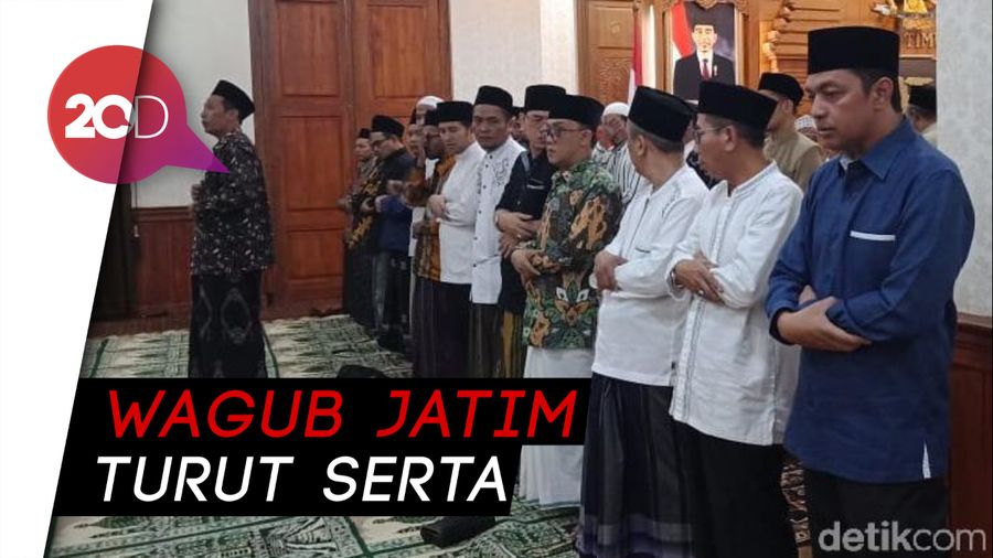 Doakan Ibu Ani, Gus-Gus Se-Jatim Gelar Salat Gaib
