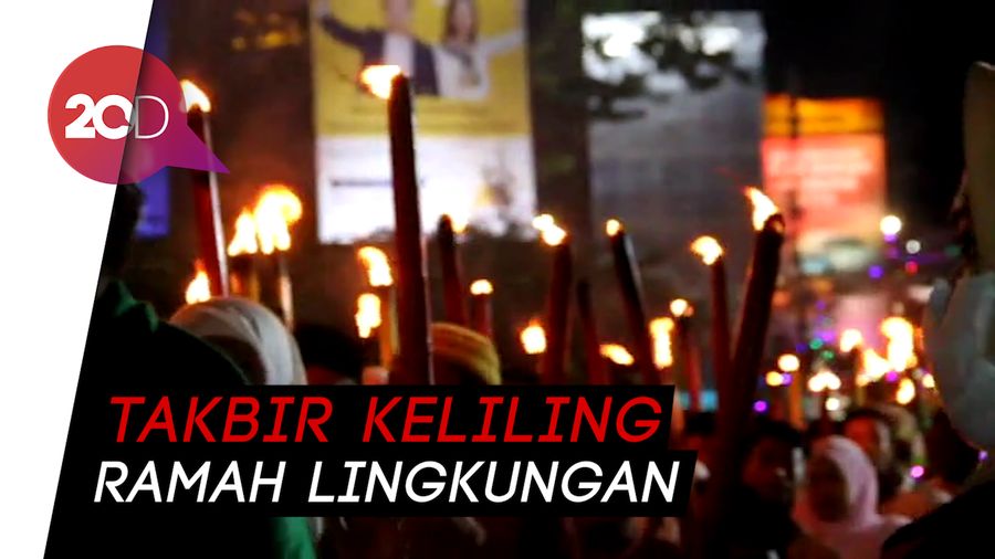 Takbir Keliling di Makassar, Warga Jalan Kaki dan Pakai Becak Hias