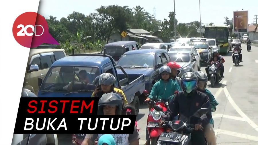 Exit Tol Probolinggo Timur Macet, Contra Flow DIberlakukan