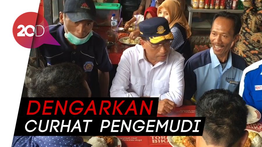 Tinjau Terminal Kp Rambutan, Menhub Ajak Sopir Bus Makan Bareng