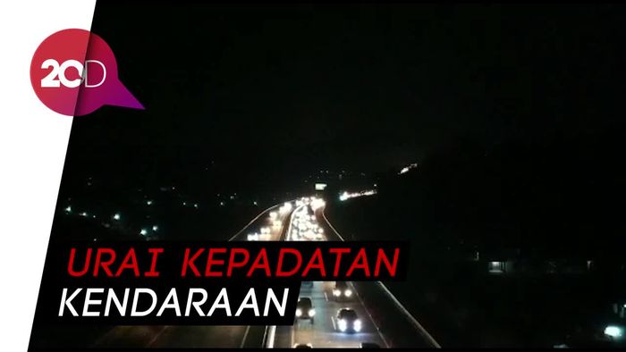Satu Arah Tol Ungaran-Semarang Diberlakukan