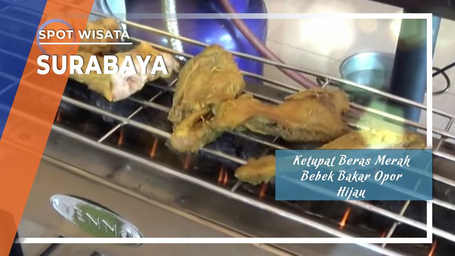 Ketupat Beras Merah Bebek Bakar Opor Hijau Surabaya