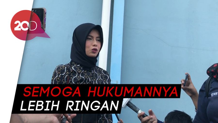 Zul Zivilia Dibayangi Hukuman Mati, Sang Istri Mengaku Tak Siap