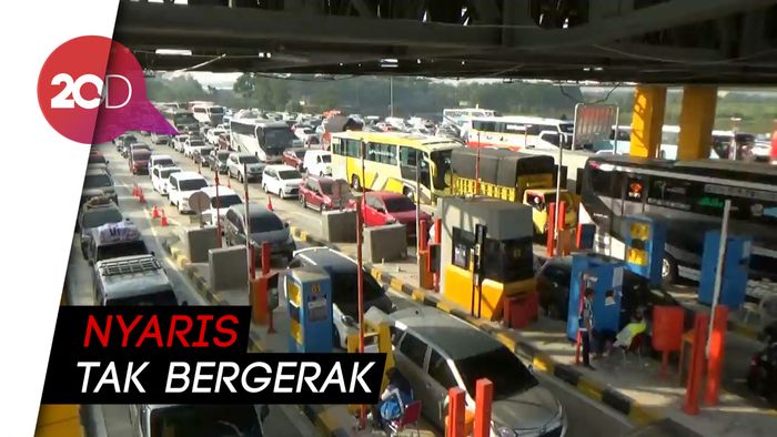 Tol Cikampek Kembali Macet Parah