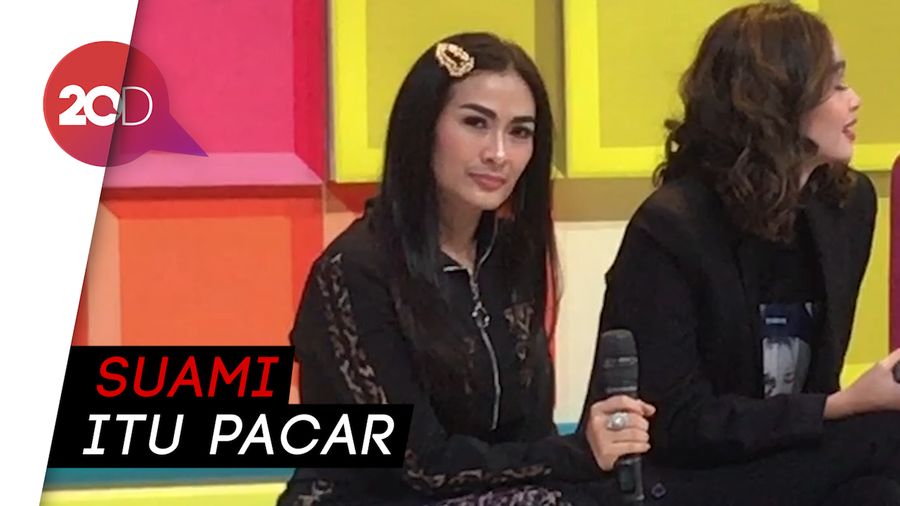 17 Tahun Menikah, Ini Rahasia Iis Dahlia Tetap Romantis dengan Suami