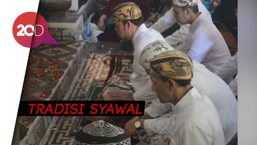 Melihat Tradisi Garebek Syawal di Keraton Kanoman Cirebon