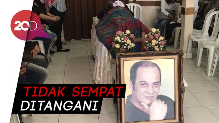 Robby Sugara Meninggal karena Serangan Jantung