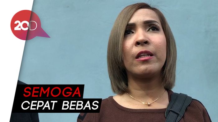Tak Terbukti Bersalah, Muncikari Pamit ke Vanessa Angel