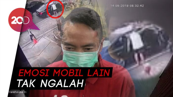 Ini Pemobil Koboi yang Acungkan Pistol, Ngaku Salah & Minta Maaf
