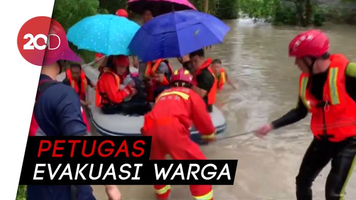 Hujan Lebat Sebabkan Banjir di Selatan China