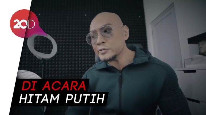 Deddy Corbuzier Dikabarkan Akan Ucapkan Syahadat Besok Jumat