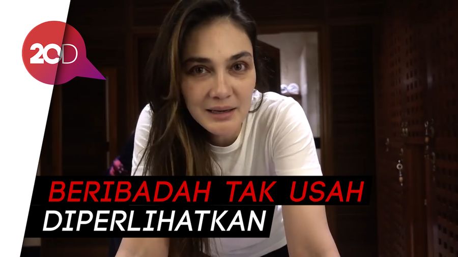Tak Rekam Vlog Saat Ibadah, Luna Maya Banjir Pujian