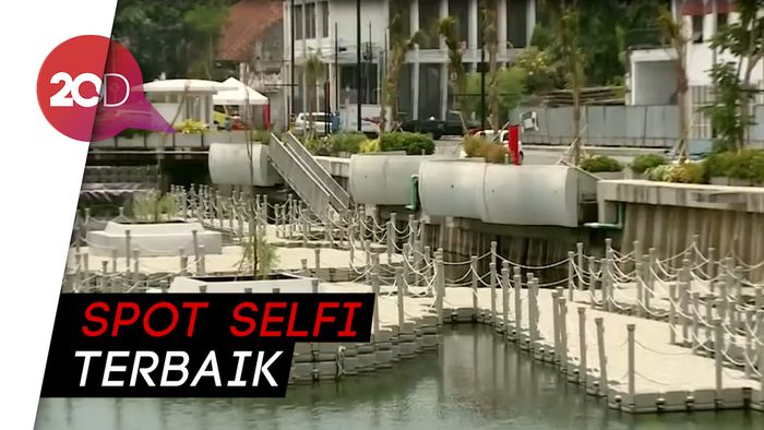 Jembatan Budaya Kali Besar Jadi Spot Foto Baru untuk Milenial