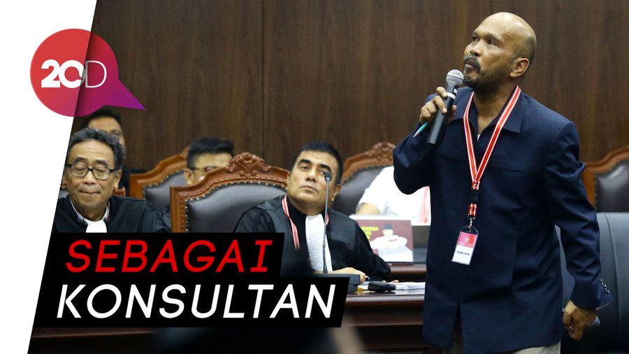 Saksi ke-2 Prabowo Pembuat Software dan Konsultan Database 