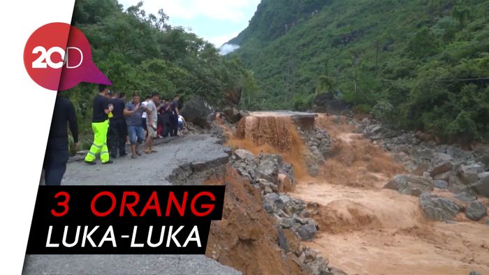 Banjir Bandang dan Tanah Longsor  Sapu China, 10 Orang Tewas