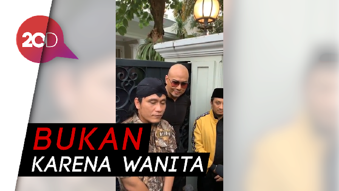 Deddy Corbuzier Bantah Jadi Mualaf karena Ingin Menikah