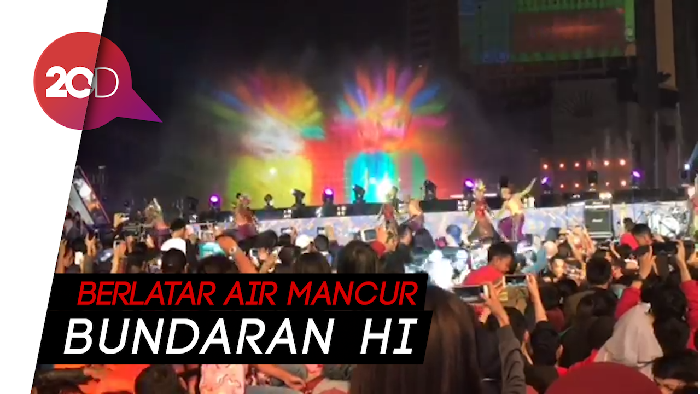 Keren! Warna-warni Video Mapping di HUT Jakarta
