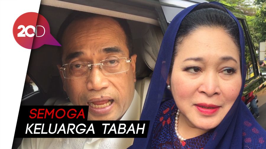 Melayat Putra Ketua MK, Menhub-Titiek Ucapkan Belasungkawa