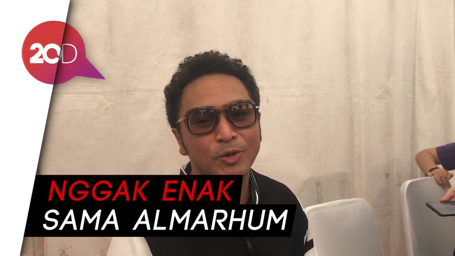 Galau Gagal Nyaleg, Giring Ganesha Sempat Nangis di Makam Mertua