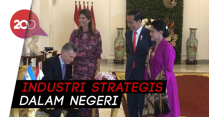 Jokowi Jajakan Pesawat dan Kereta Karya Anak Bangsa ke Argentina