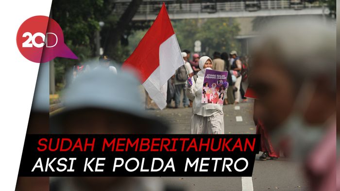 Massa Aksi Kawal MK Bubar, Besok Kembali Lagi