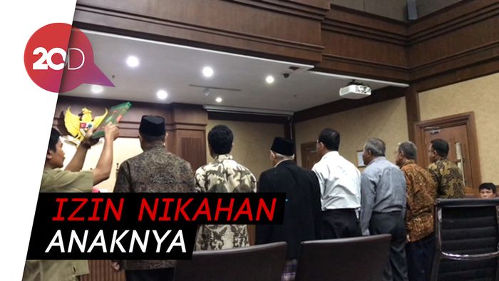 Menag Lukman & Rommy Hadir, Khofifah Absen di Sidang Suap Kemenag