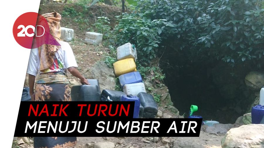 Cilegon Dilanda Kekeringan, Warga Tempuh 2 Km untuk Ambil Air