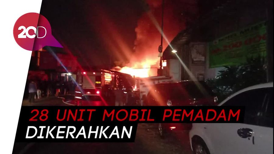 Permukiman Padat di Tanah Abang Dilalap Api