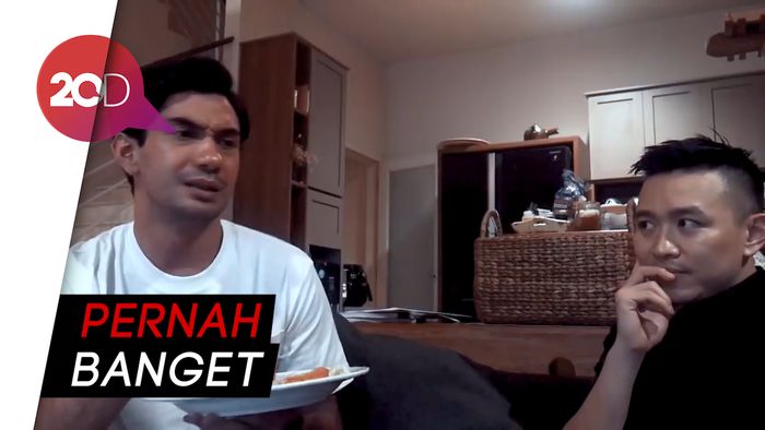Reza Rahadian Curhat Soal Diputusin Pacar