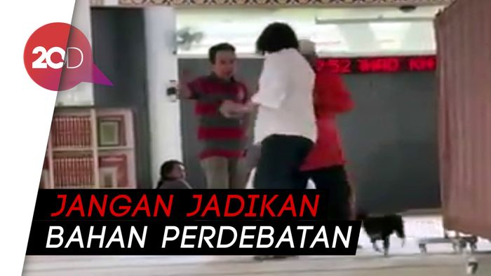 Wanita Bawa Anjing ke Masjid, DMI Imbau Umat Islam Bersabar