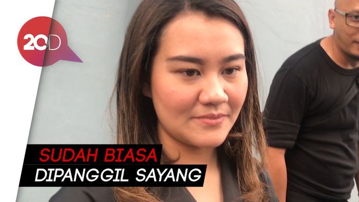 Aaliyah Massaid Beberkan Hubungannya dengan Dul Jaelani