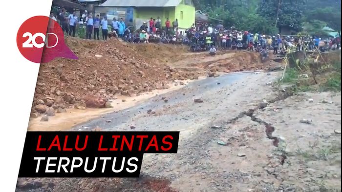Begini Penampakan Jalur Trans Sulawesi yang Amblas