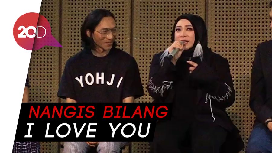 Romantisnya Melly Goeslaw dan Anto Hoed Bikin Lagu Habibie & Ainun