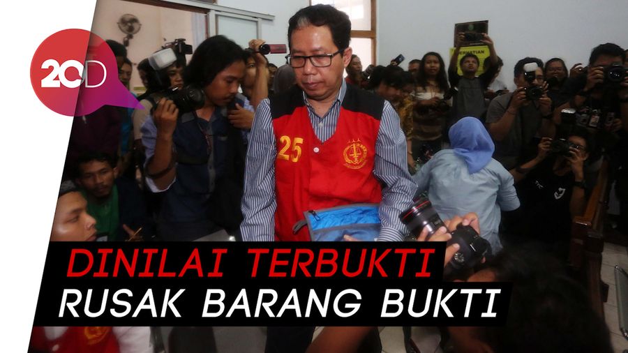 Joko Driyono Dituntut 2 Tahun 6 Bulan Bui!