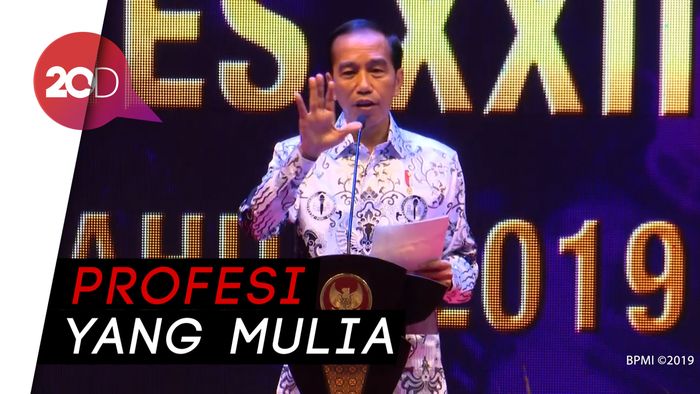Buka Kongres PGRI, Jokowi: Tak Ada yang Bisa Gantikan Guru 