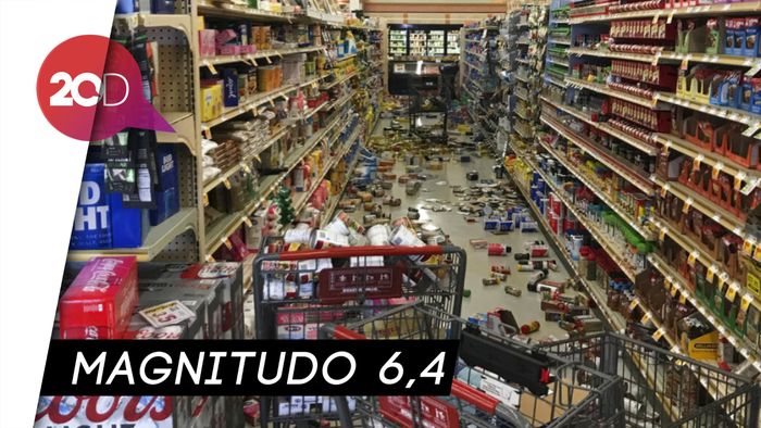 Gempa California: Kolam Renang Bergelombang, Tanah Terbelah