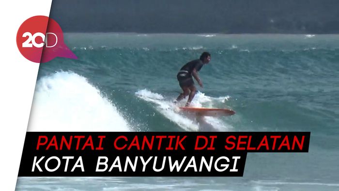 Kompetisi Surfing Kembali Digelar di Pantai Pulau Merah, Banyuwangi
